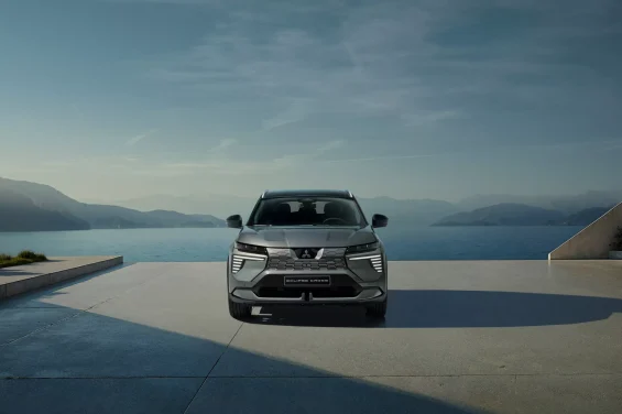 Mitsubishi Eclipse Cross EV 2