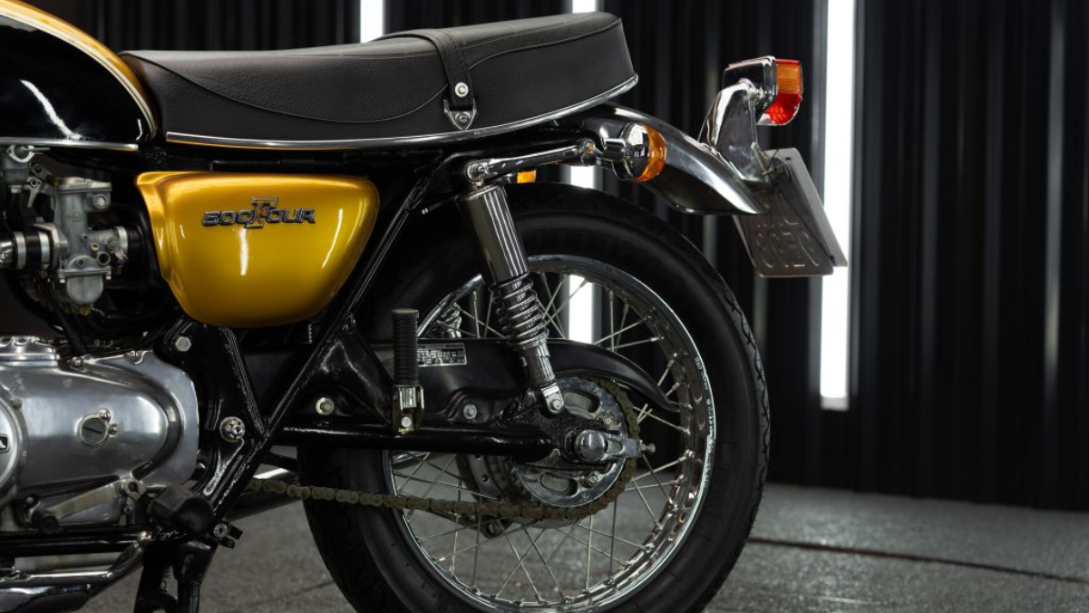 Honda CB 500 Four (3)