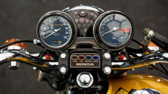 Honda CB 500 Four (9)