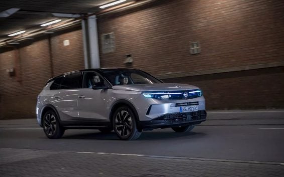 Stellantis e Opel se juntam para deixar direção autônoma mais segura para os pedestres 1