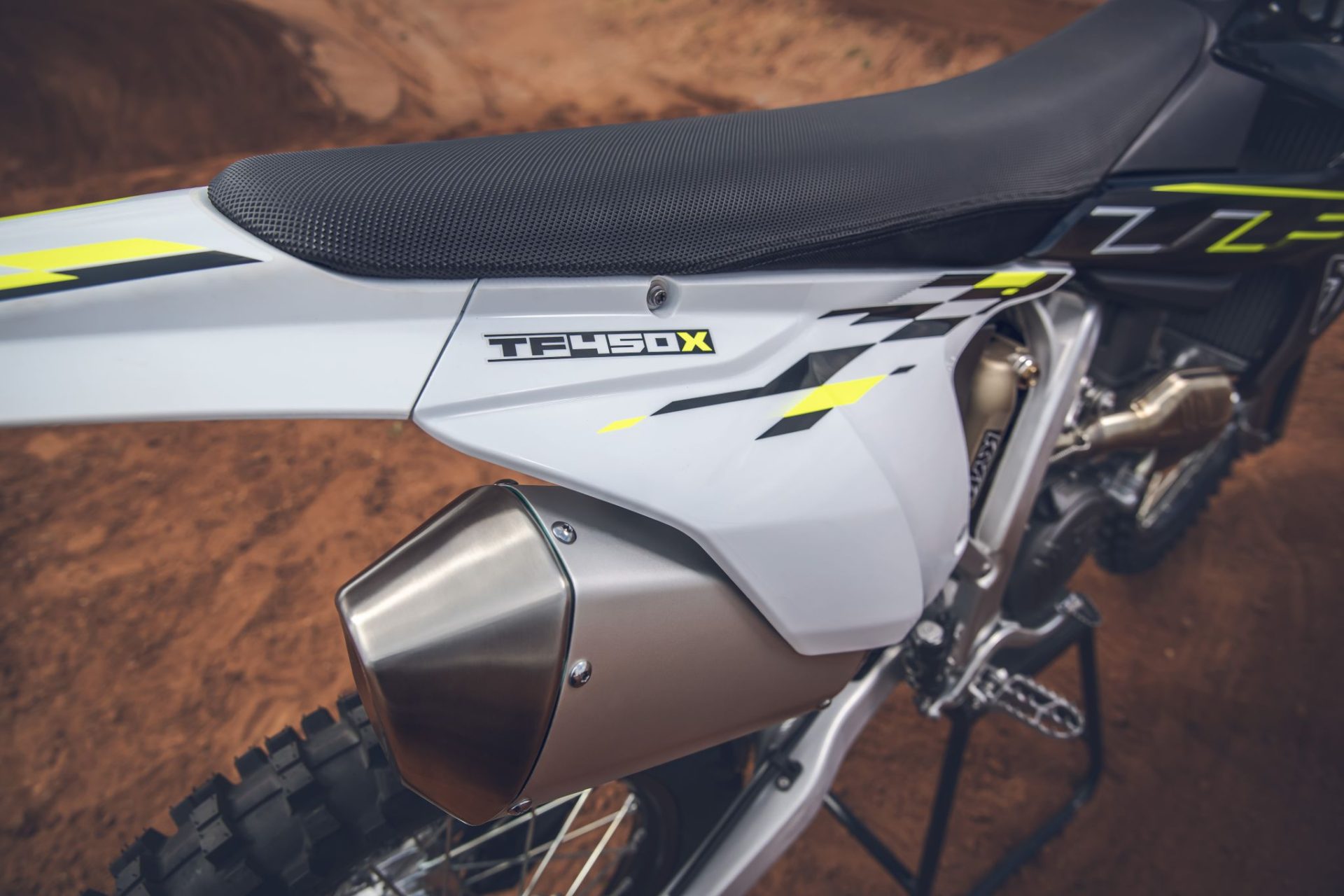 Triumph TF 450 X (10)