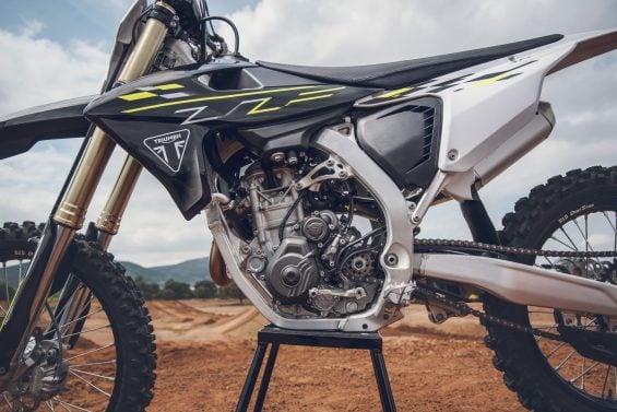 Triumph TF 450 X (1)