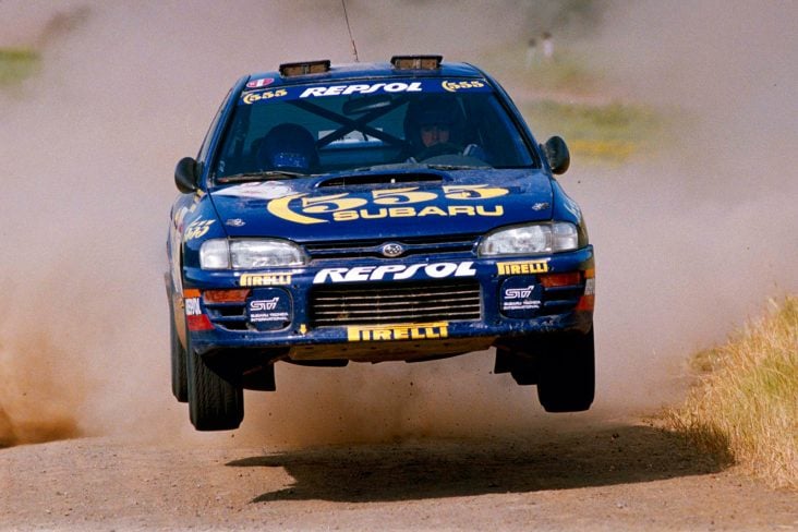 SUBARU IMPREZA 555 MCRAE FRENTE SALTO