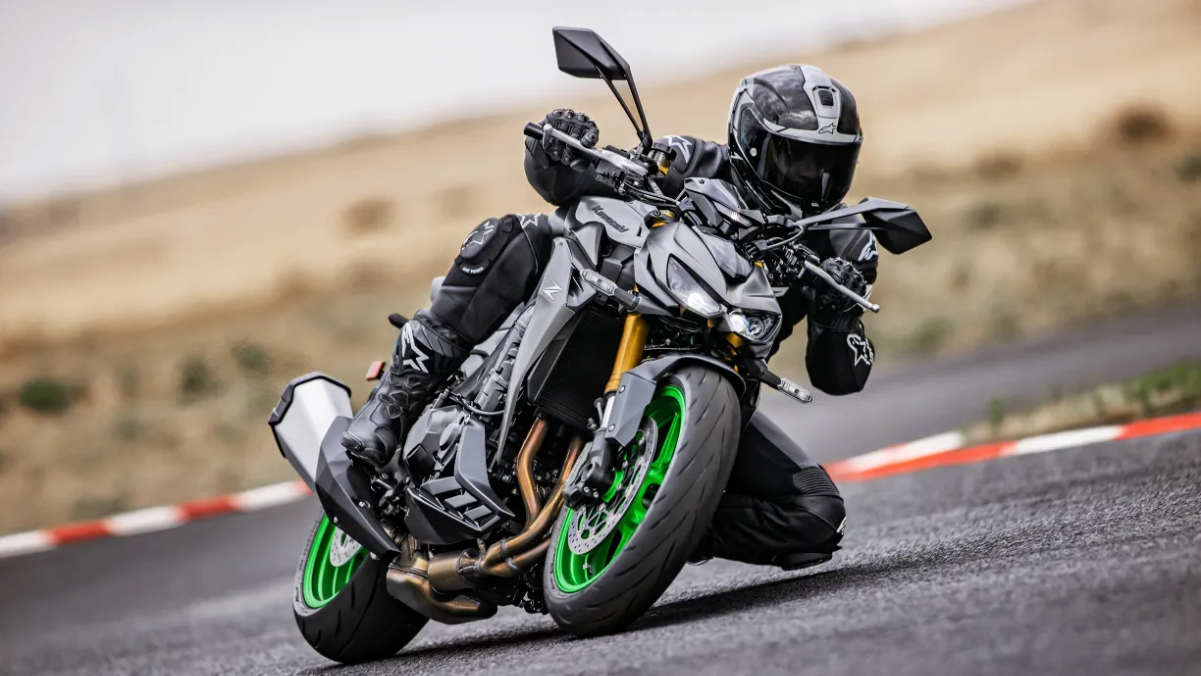 Kawasaki Z1100 2026 (2)