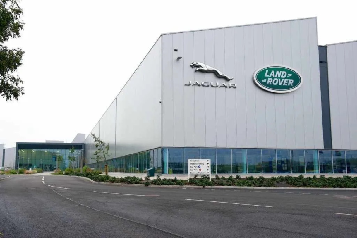 Jaguar Land Rover sofre ataque cibernético que paralisa fábricas