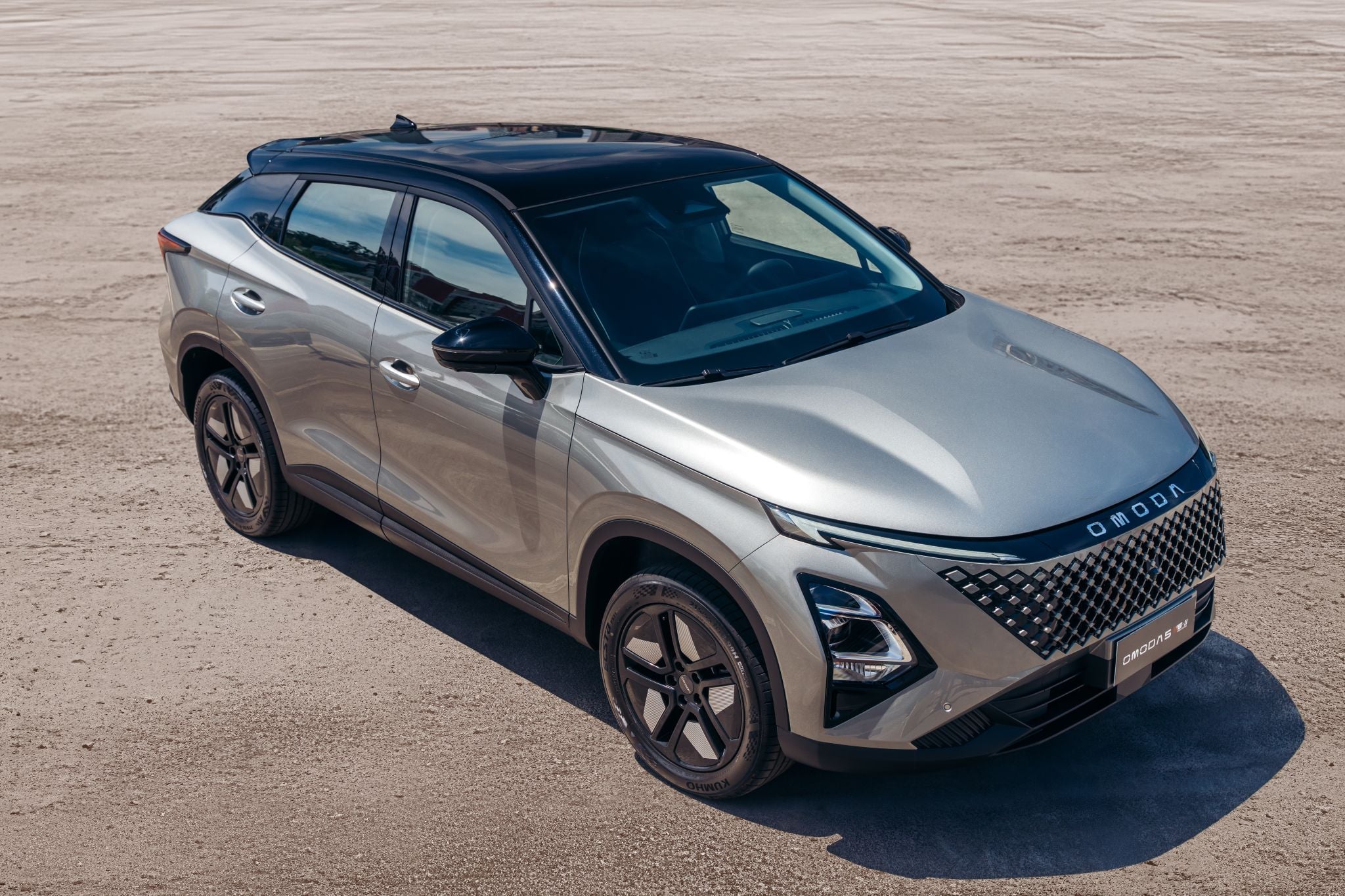 Omoda 5 SHS H 2026 cinza frente de Cima