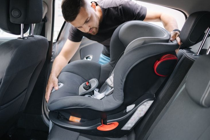 shutterstock cadeirinha de carro bebe conforto assento de elevação
