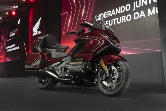 Honda GL1800 Gold Wing Special Edition(1)