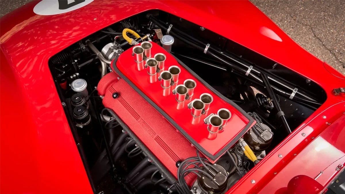 replica de Ferrari custa mais caro que um supercarro novo (8)