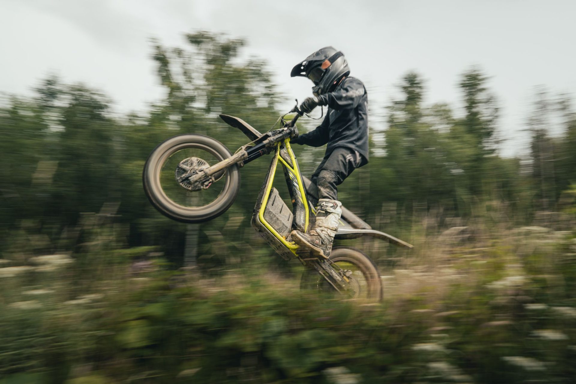 TXP 20 MY26 Triumph final 30
