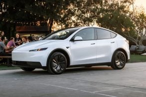 tesla model y standart49