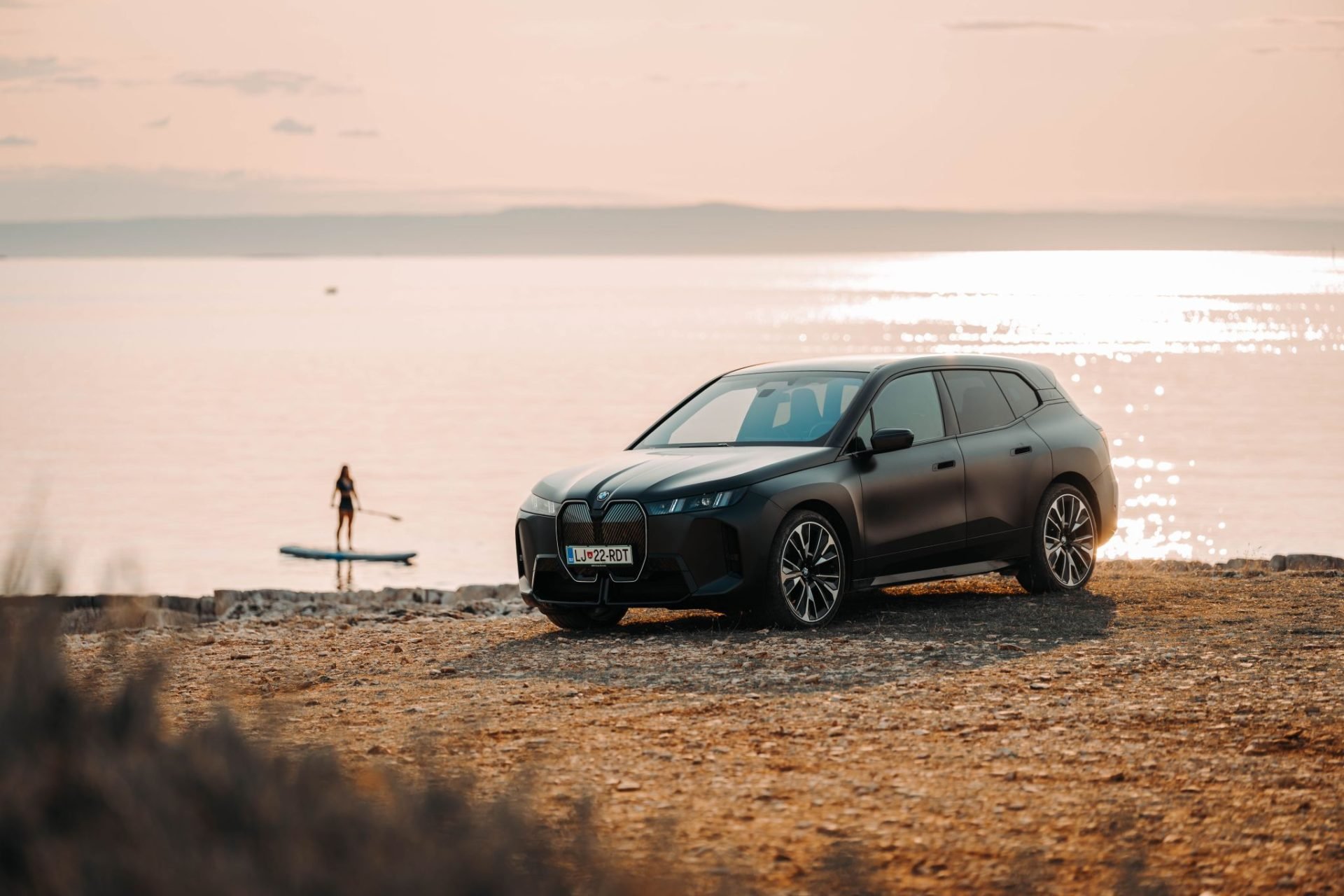 P90614783 highRes bmw x sipaboards