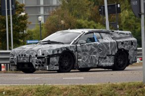 Nova Ferrari Elétrica, prevista para 2026