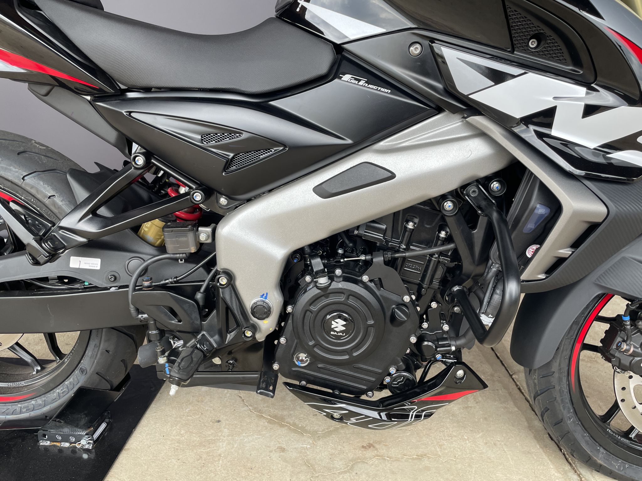Bajaj Dominar NS 400z (9)