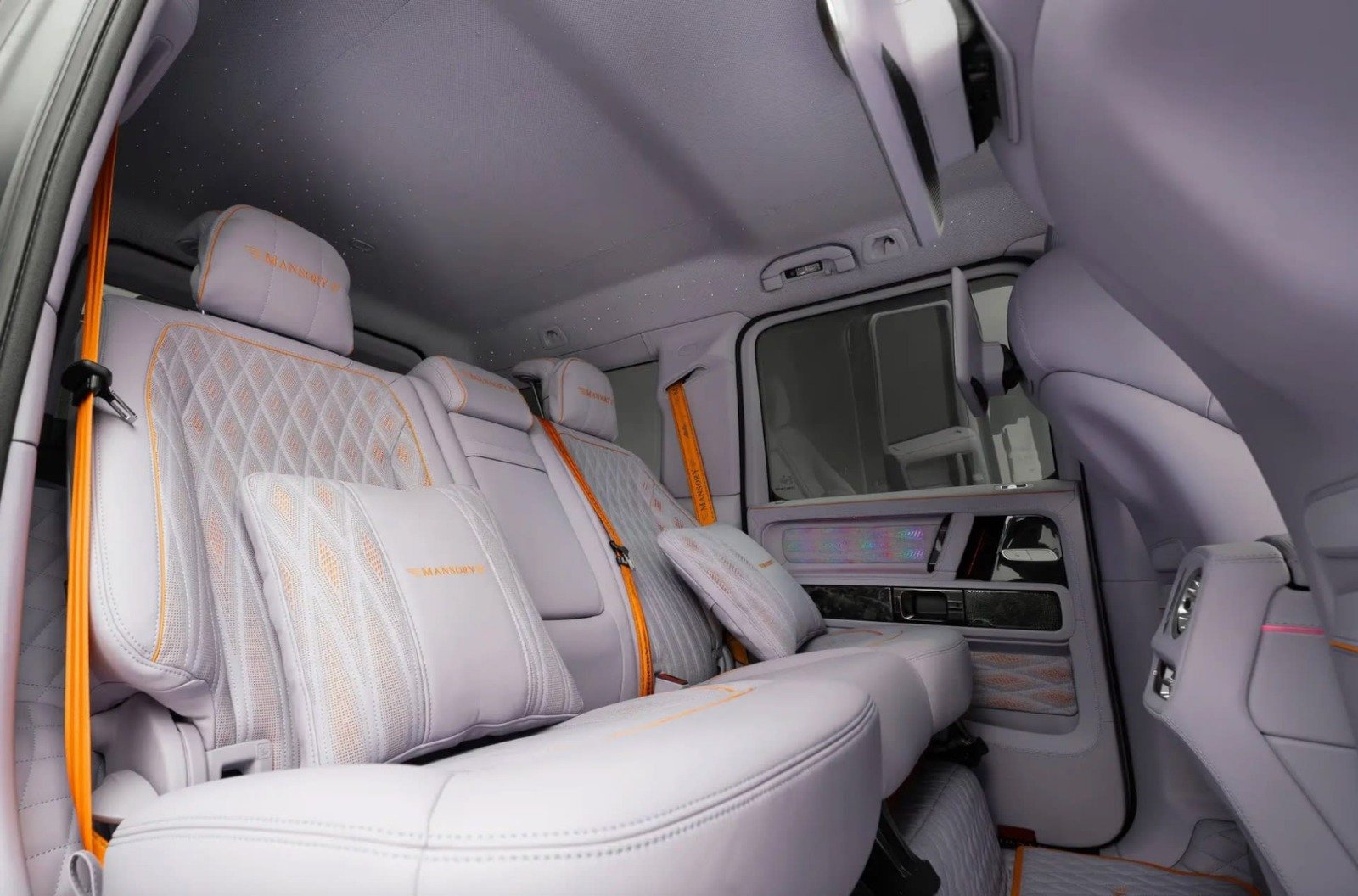 Mansory G-Class recebe portas suicidas e 808 cv (5)