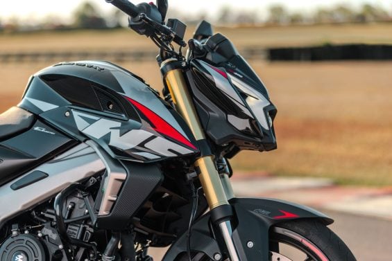 Bajaj Dominar NS 400z (3)