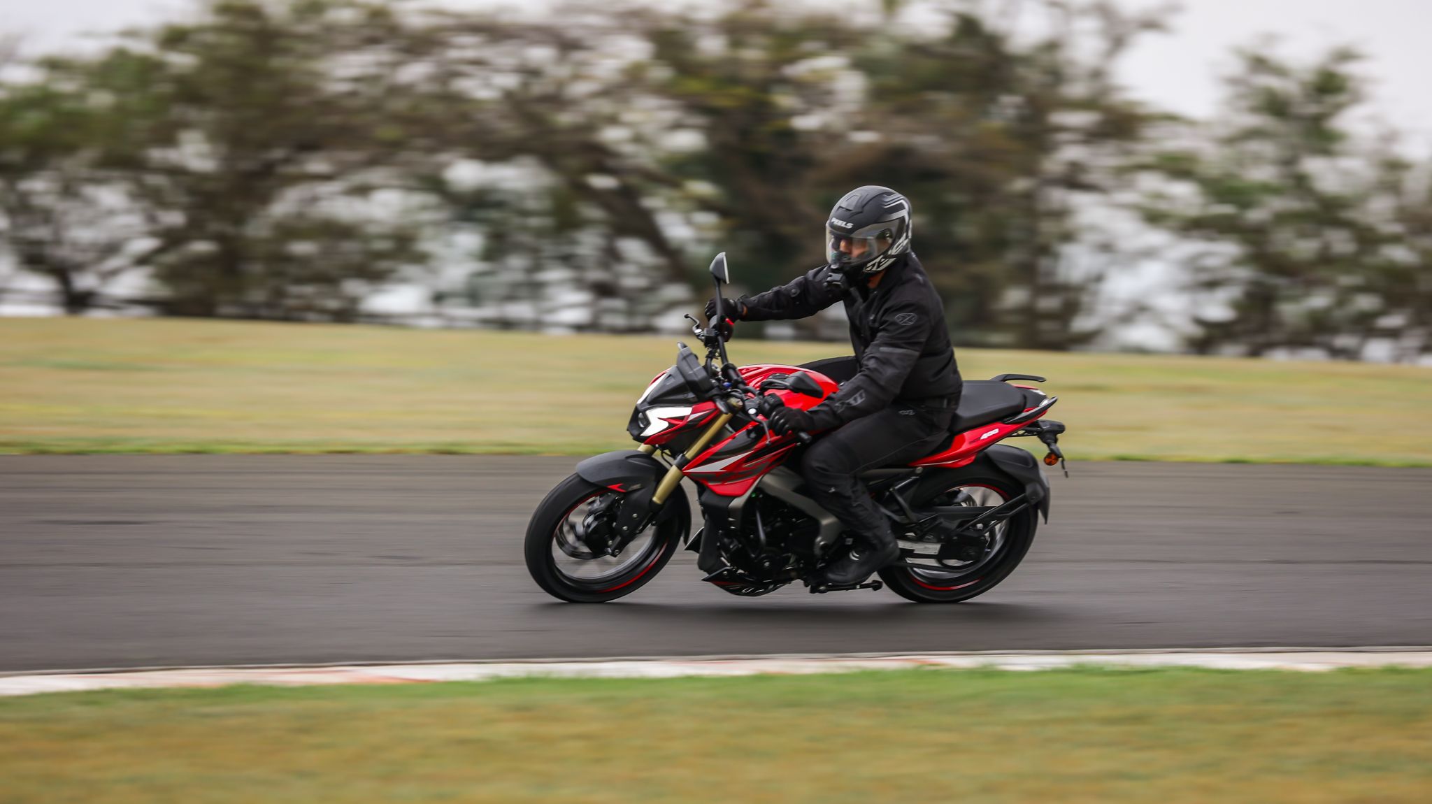 Bajaj Dominar NS 400z (21)