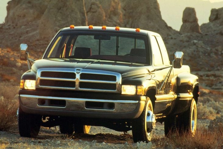 DODGE RAM 3500 V10