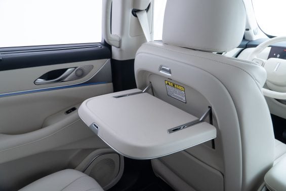 GWM Wey 07 interior marfim mesa