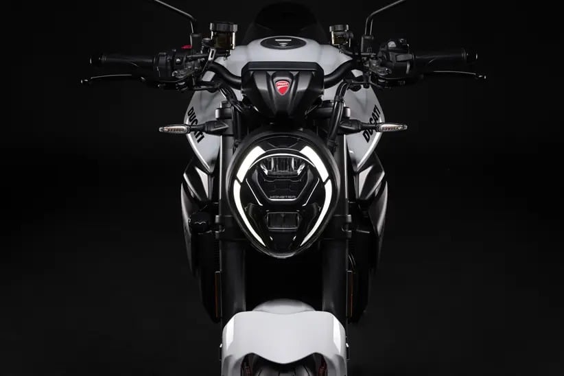 Ducati Monster 2026 6