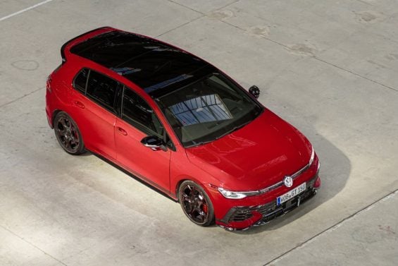 Volkswagen Golf GTI EDITION 50 Volkswagen Golf GTI EDITION 50 4