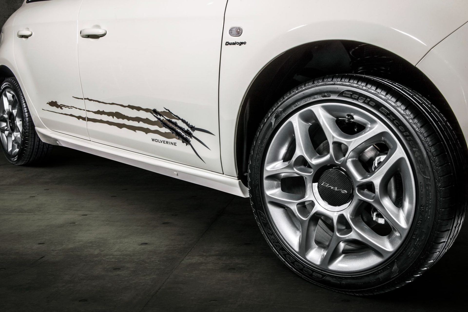 fiat bravo wolverine branco faixa lateral