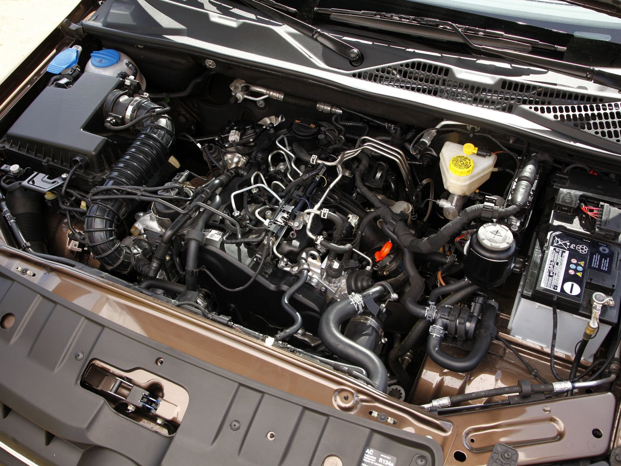 volkswagen amarok double cab highline cofre motor 2 0 tdi