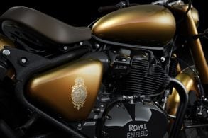 Royal Enfield 125th CLASSIC 650 LIMITED EDITION Sidepanel Closeup