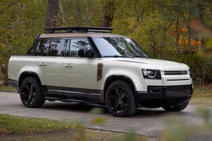 picape Land Rover construida pela heritage 5