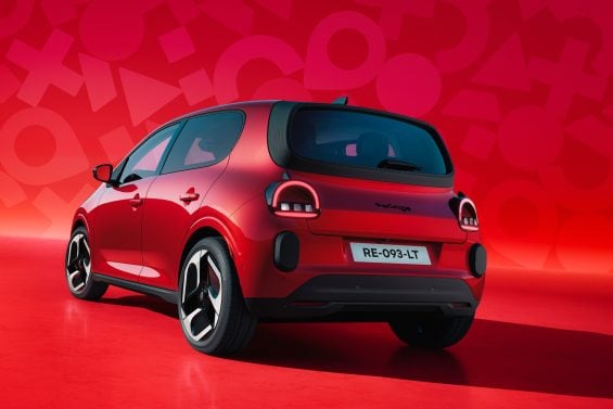Renault Twingo E Tech electric Absolute Red (15) Renault Twingo E Tech electric Absolute Red (15)