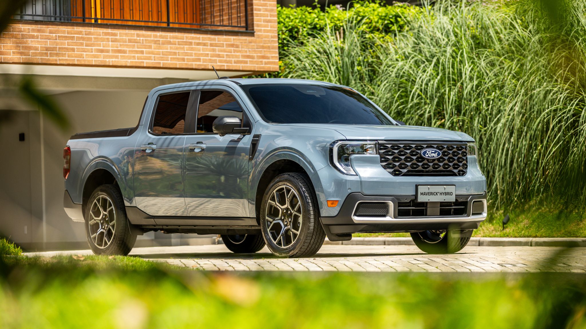 Ford Maverick Hybrid chega com tração integral por R$ 239.900