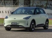 Geely EX 2 Foto: Rodolfo Buhrer / La Imagem / Geely Curitiba, 25/09/2025