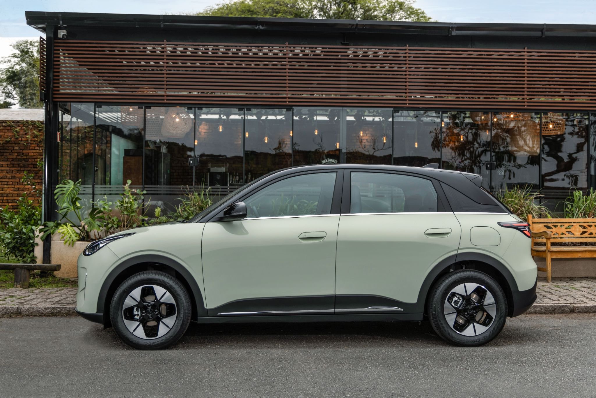 Geely EX 2 Foto: Rodolfo Buhrer / La Imagem / Geely Curitiba, 25/09/2025