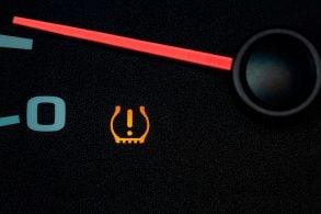 luz tpms calibragem de pneu