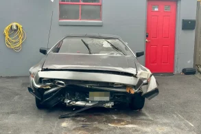 DeLorean de Luke Randall após batida