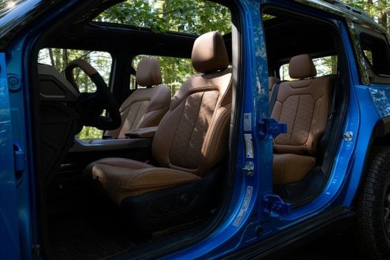 2026 jeep recon interior pr 109 691b56d29c0da