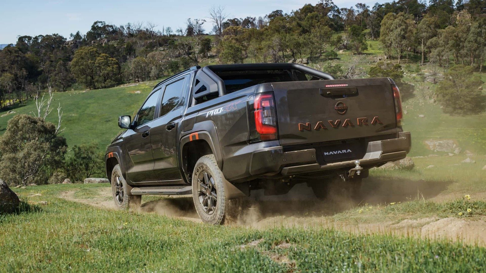 Nova Nissan Frontier (Navara) 9