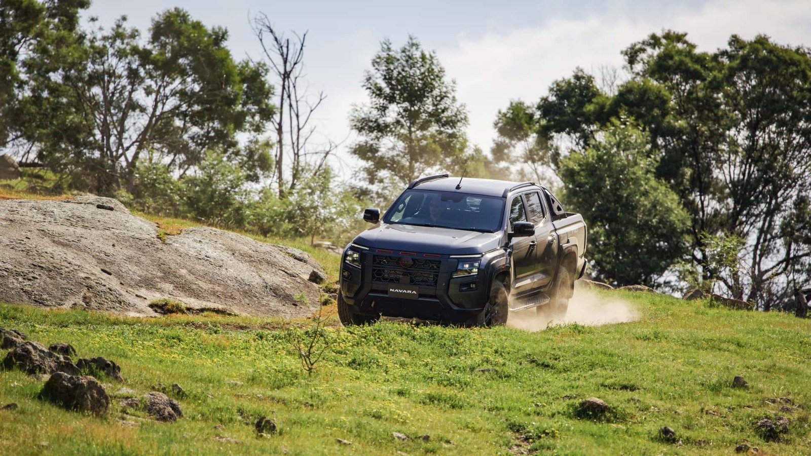 Nova Nissan Frontier (Navara) 11