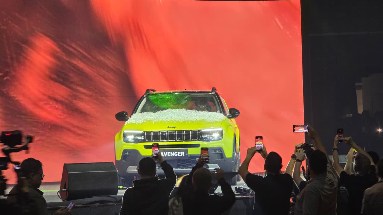 Jeep Avenger nacional salão do automóvel dianteira