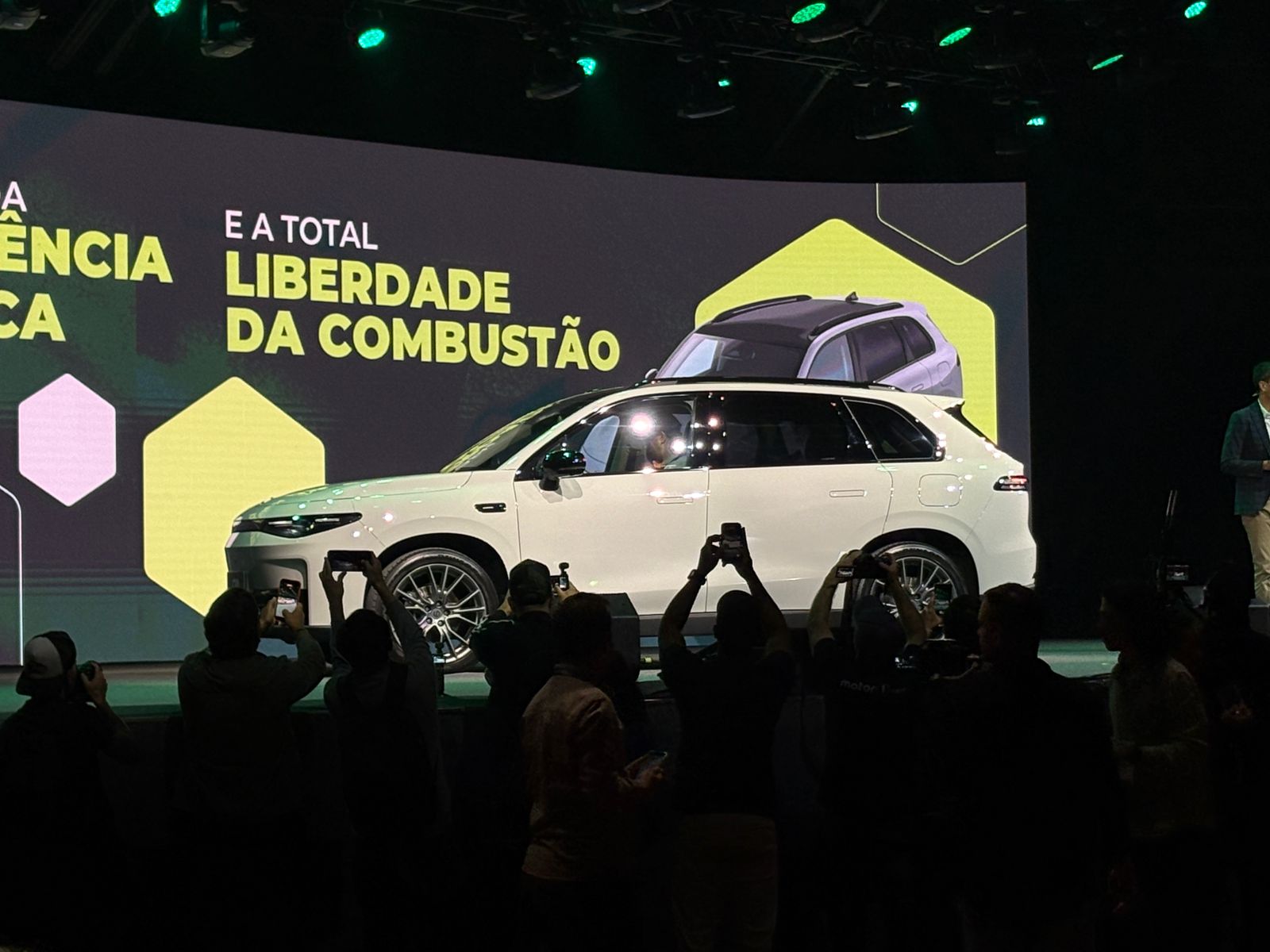 Leapmotor C10 salão do automóvel