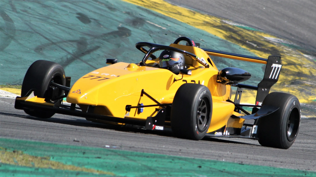 Wallace Martins piloto brasileiro hamilton brasileiro (2) Wallace Martins piloto brasileiro hamilton brasileiro (2)