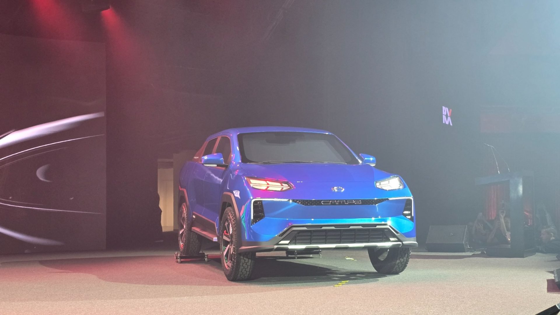 Salão do Automóvel Lecar campo frente