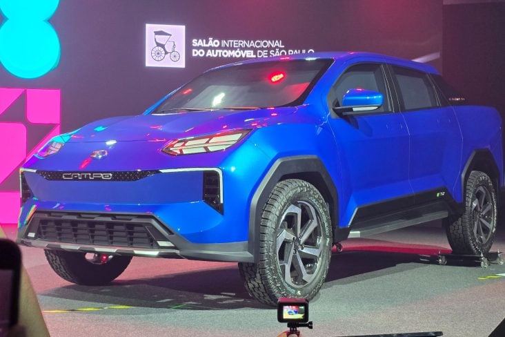 Salão do Automóvel Lecar campo frente (2)