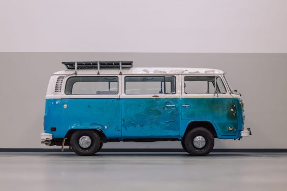 VW restaura Kombi T2 de 1977 9