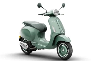 edição comemorativa de 80 anos da vespa 4