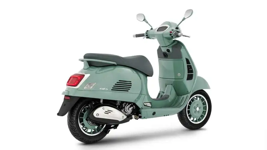 edição comemorativa de 80 anos da vespa 3