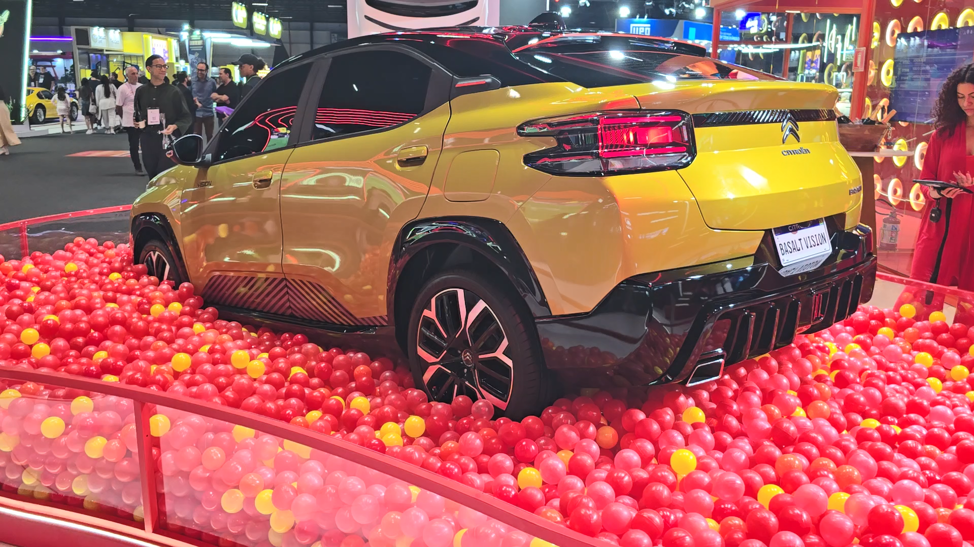 Salão do Automóvel citroen basalt vision