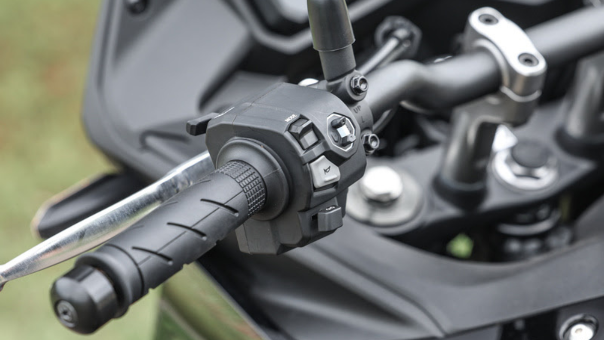 Honda XL750 Transalp (7)