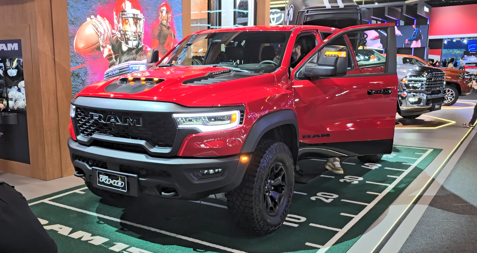 Salão do Automóvel Ram 1500 RHO