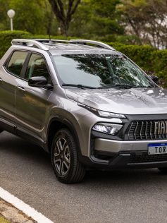 fiat toro freedom 2026 cinza frente parada 2